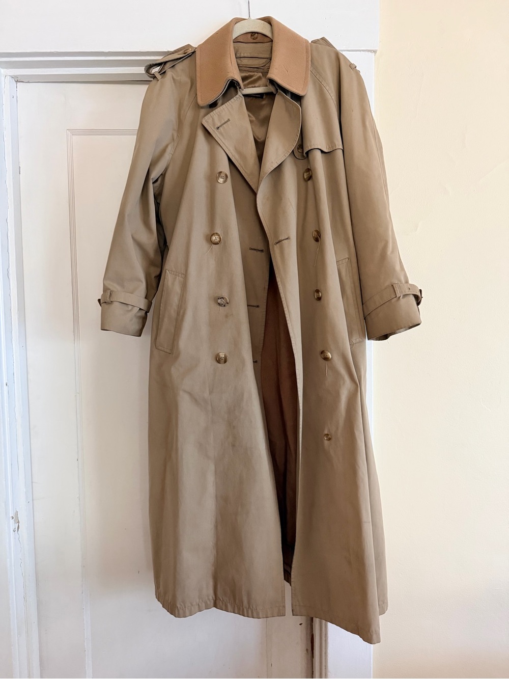 Brooks Brothers Tan/Beige Double-Breasted Trench Coat